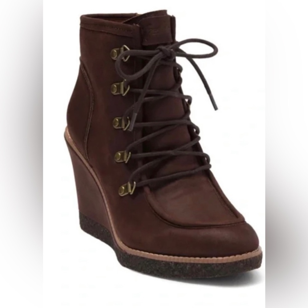 ZODIAC INDY WEDGE LACE-UP PLATFORM BOOTS
